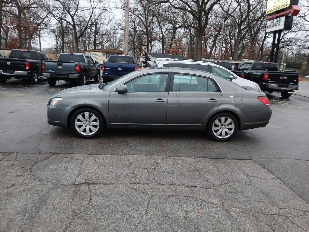 2007 Toyota Avalon Image 2