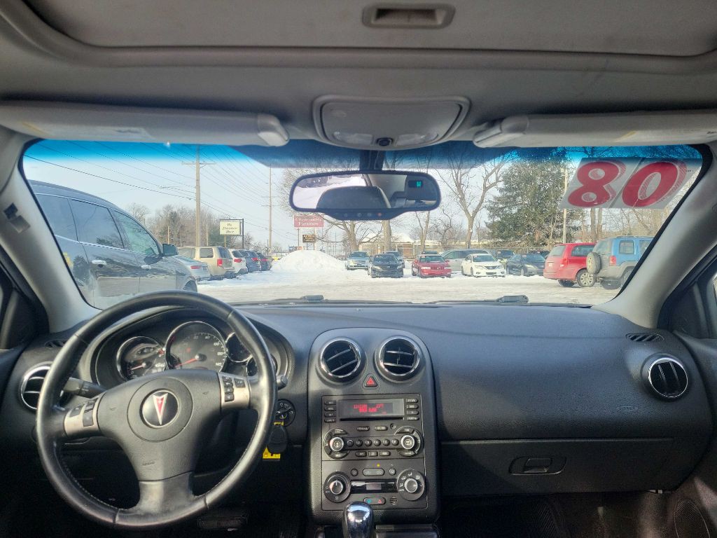 2008 Pontiac G6 Image 9