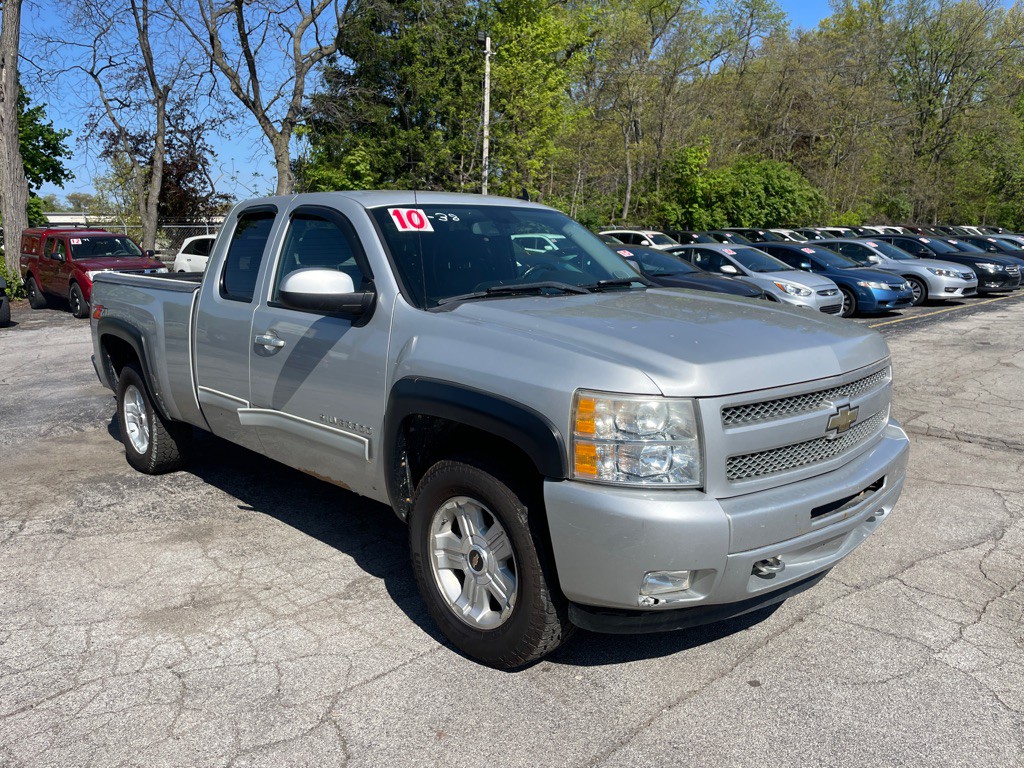 2010 Chevrolet Silverado 1500 Image 3