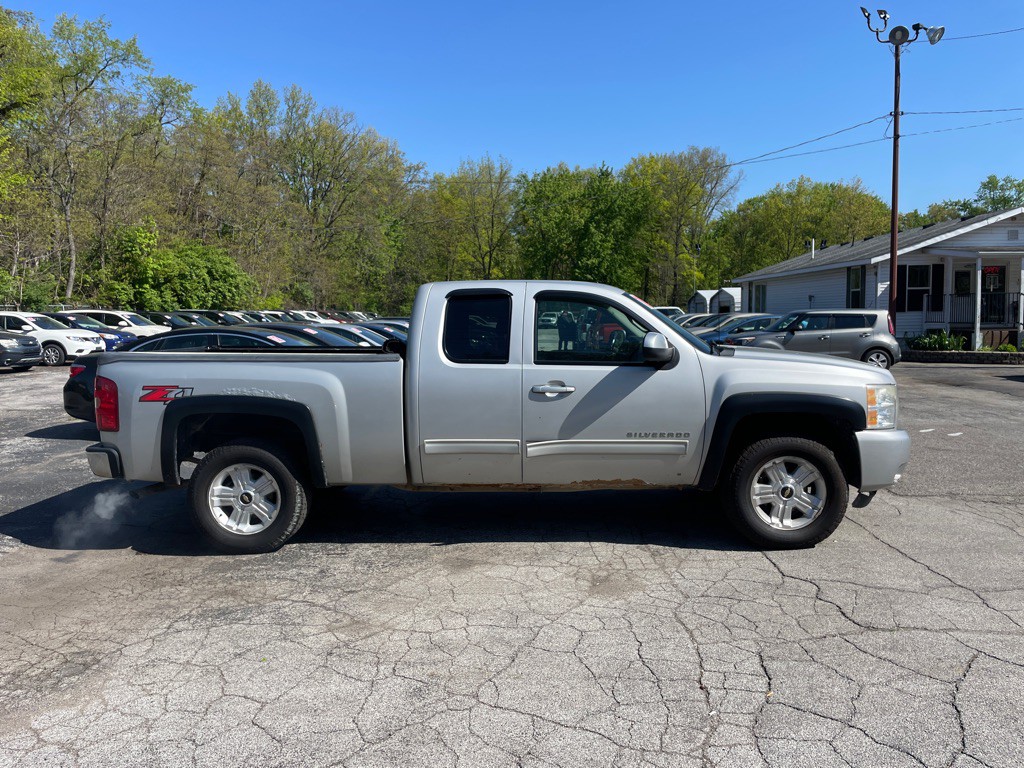 2010 Chevrolet Silverado 1500 Image 4