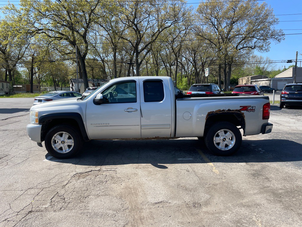 2010 Chevrolet Silverado 1500 Image 8
