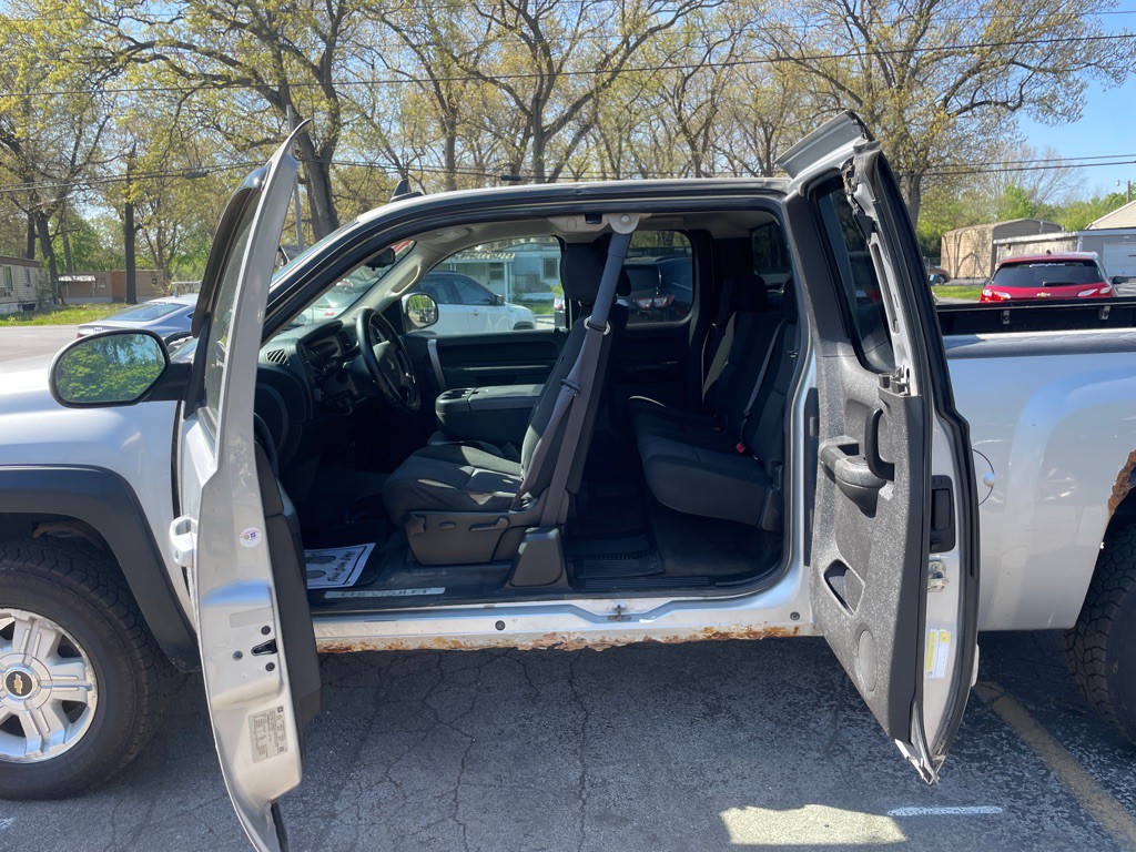 2010 Chevrolet Silverado 1500 Image 12