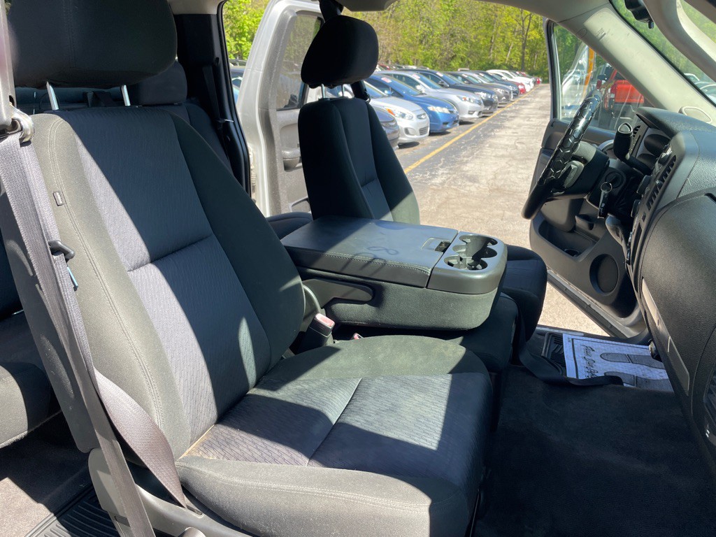 2010 Chevrolet Silverado 1500 Image 13