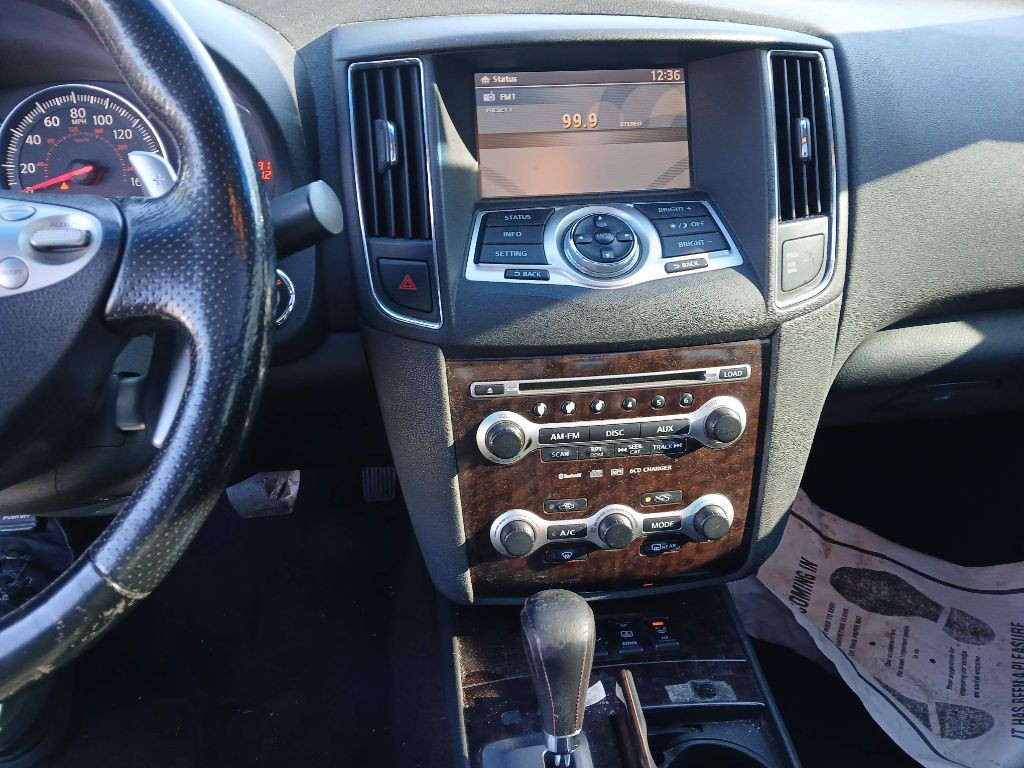 2009 Nissan Maxima Image 14