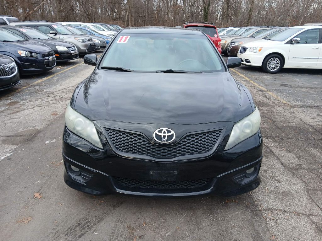 2011 Toyota Camry Image 10