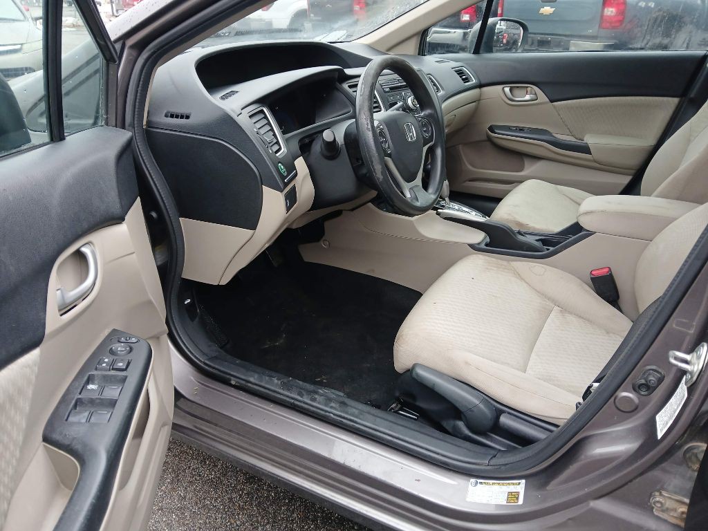 2015 Honda Civic Image 9