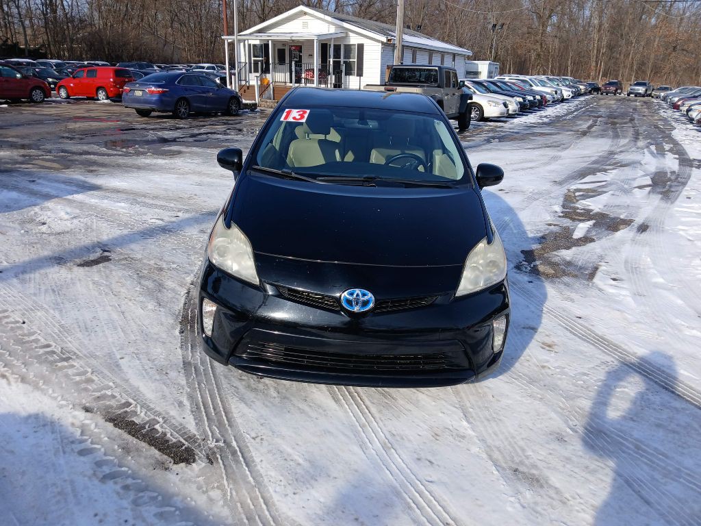2013 Toyota Prius Image 9