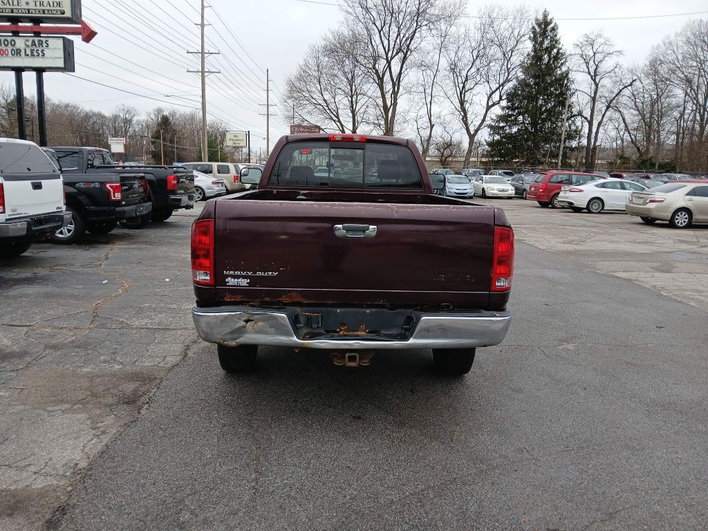 2004 Dodge Ram 2500 Image 2