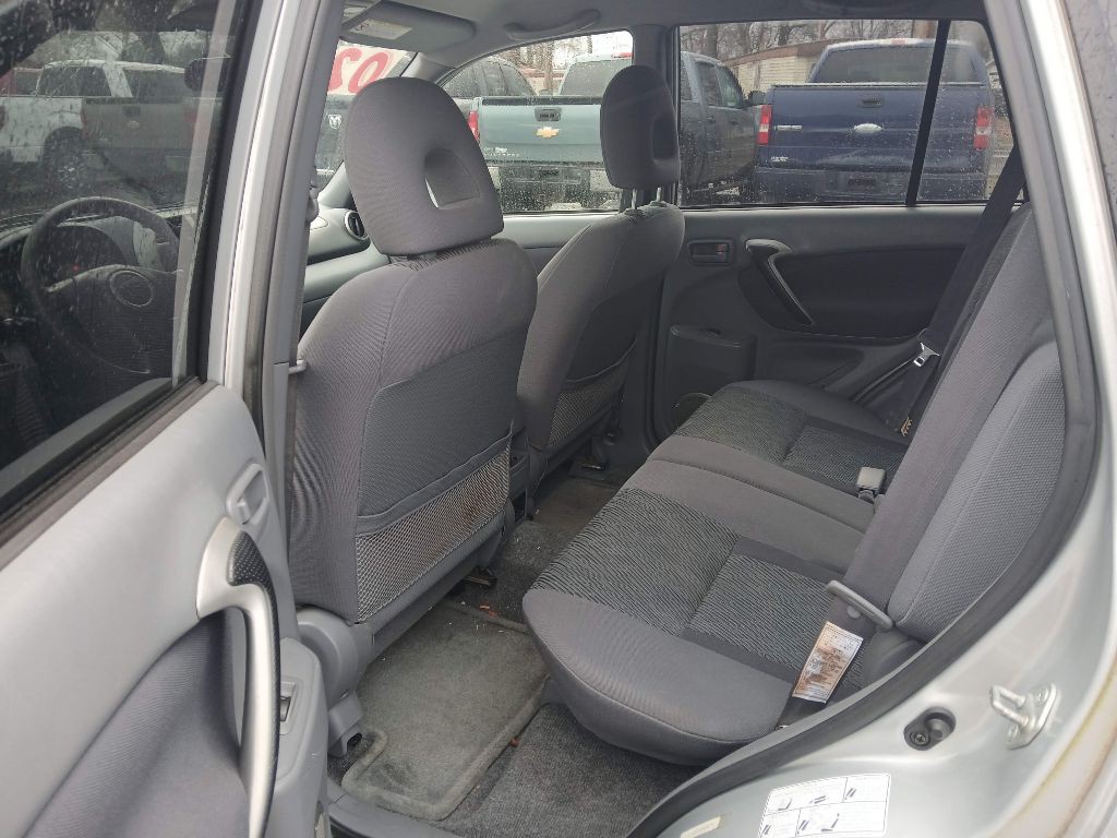 2002 Toyota Rav4 Image 10