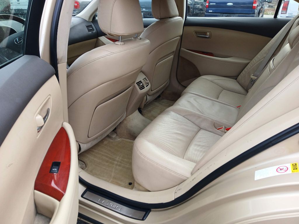 2007 Lexus ES Image 10