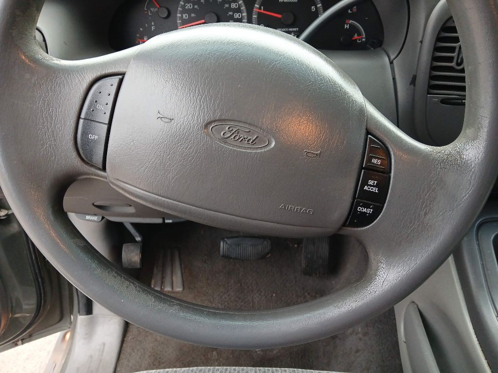 1999 Ford Expedition Image 15