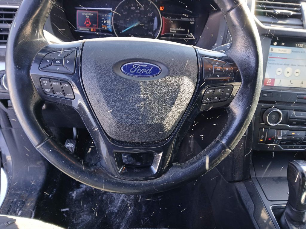 2017 Ford Explorer Image 16