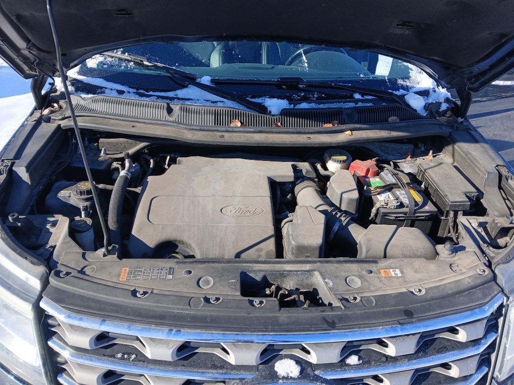 2017 Ford Explorer Image 18