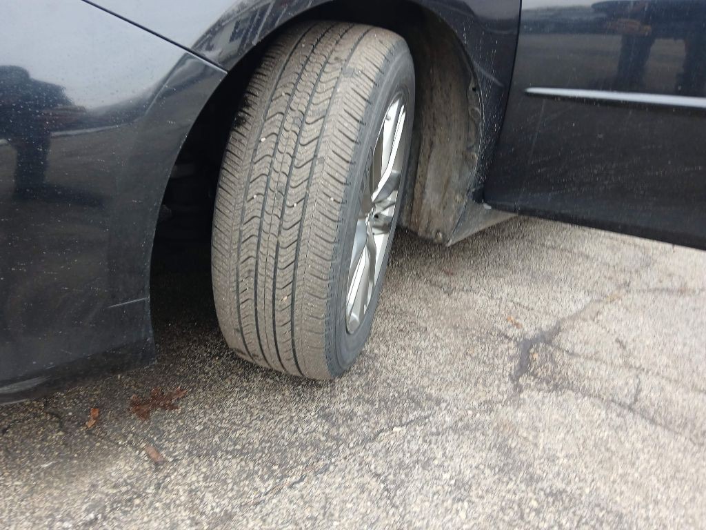 2015 Toyota Camry Image 18