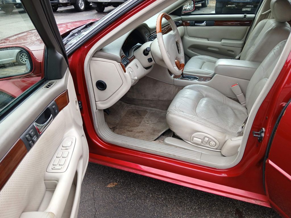 2000 Cadillac Seville Image 9