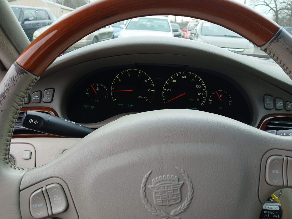 2000 Cadillac Seville Image 17