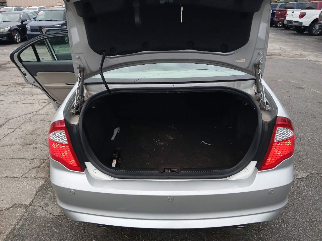 2011 Ford Fusion Image 10