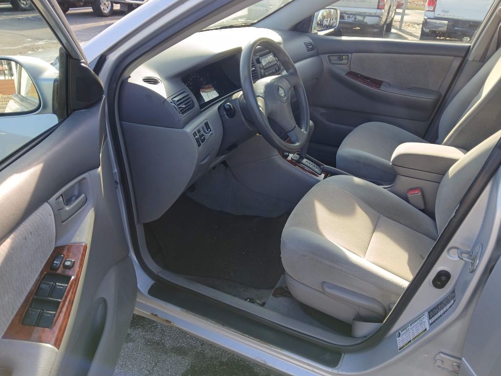 2007 Toyota Corolla Image 11