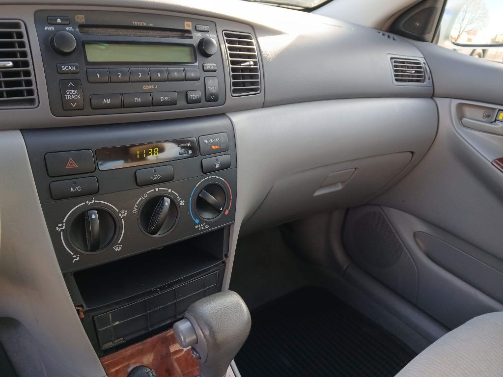 2007 Toyota Corolla Image 14