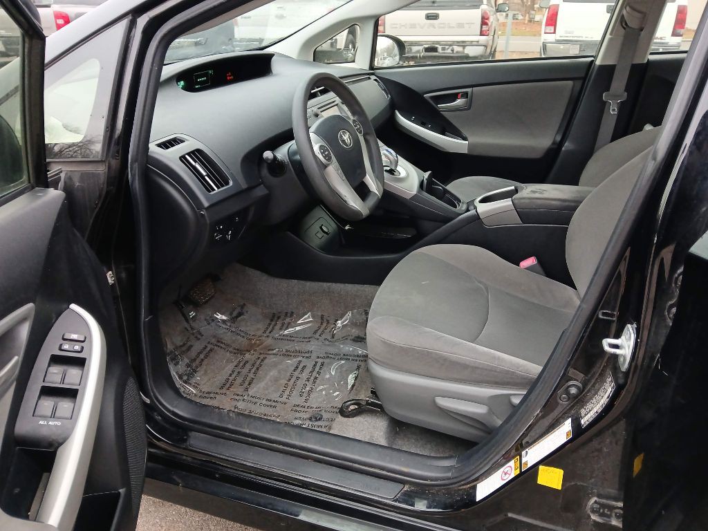 2012 Toyota Prius Image 9