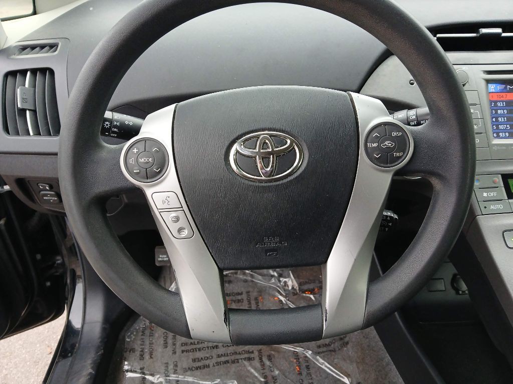 2012 Toyota Prius Image 14