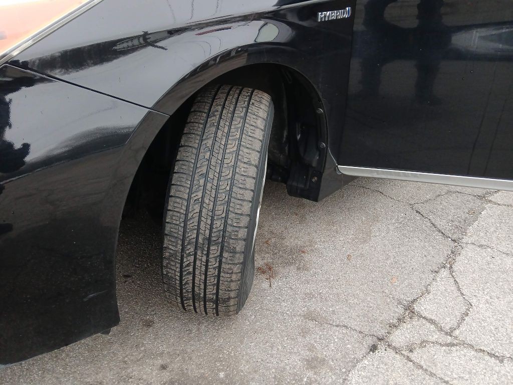 2012 Toyota Prius Image 17