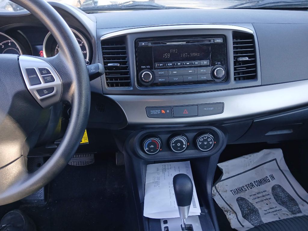 2015 Mitsubishi Lancer Image 13