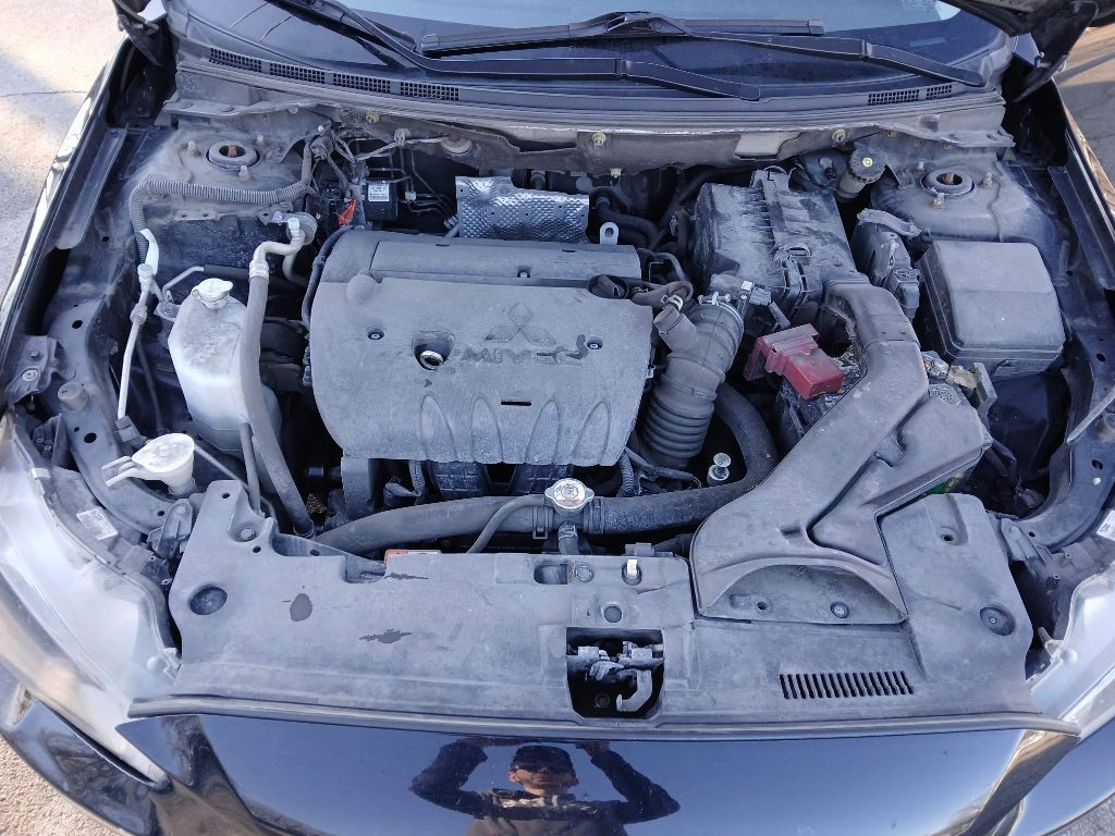 2015 Mitsubishi Lancer Image 16