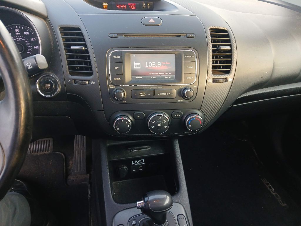 2015 Kia Forte Image 14