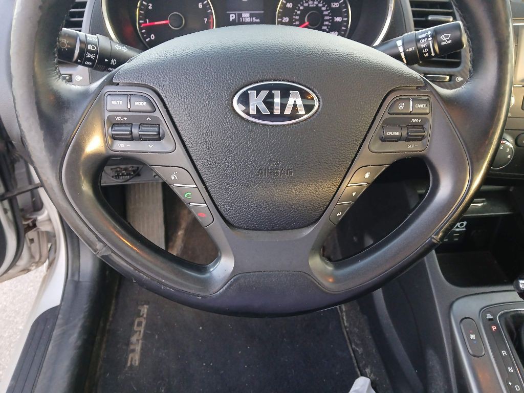 2015 Kia Forte Image 15
