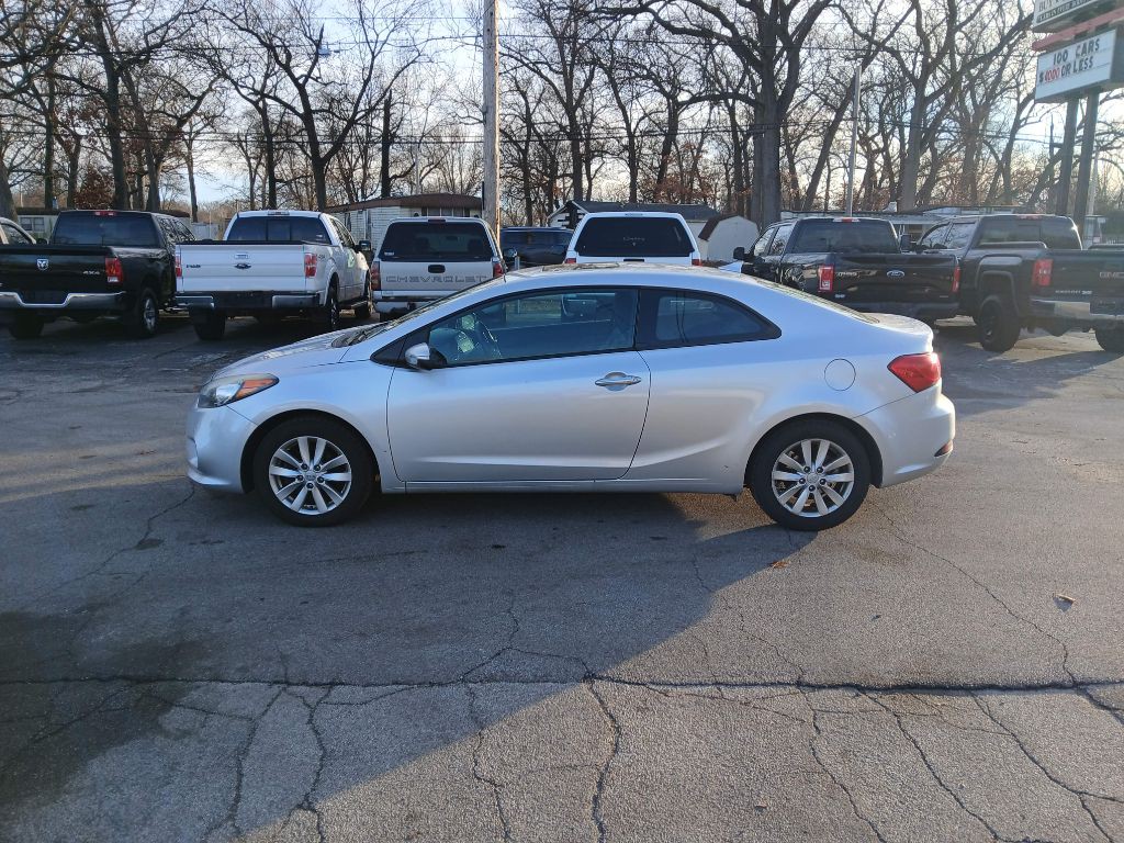 2015 Kia Forte Image 2