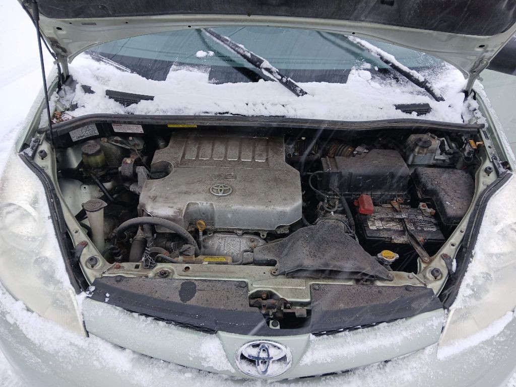 2008 Toyota Sienna Image 16