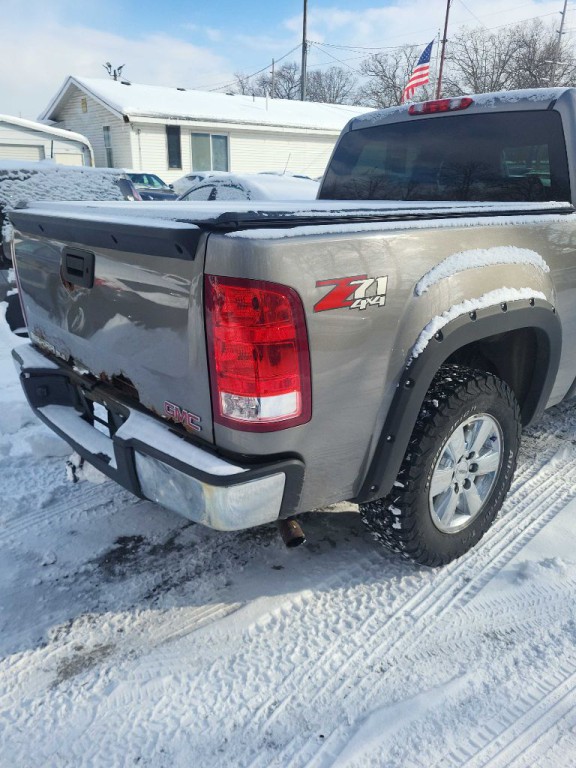 2012 GMC Sierra Image 2
