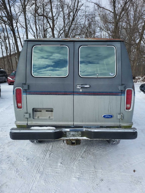1989 Ford Econoline Image 3