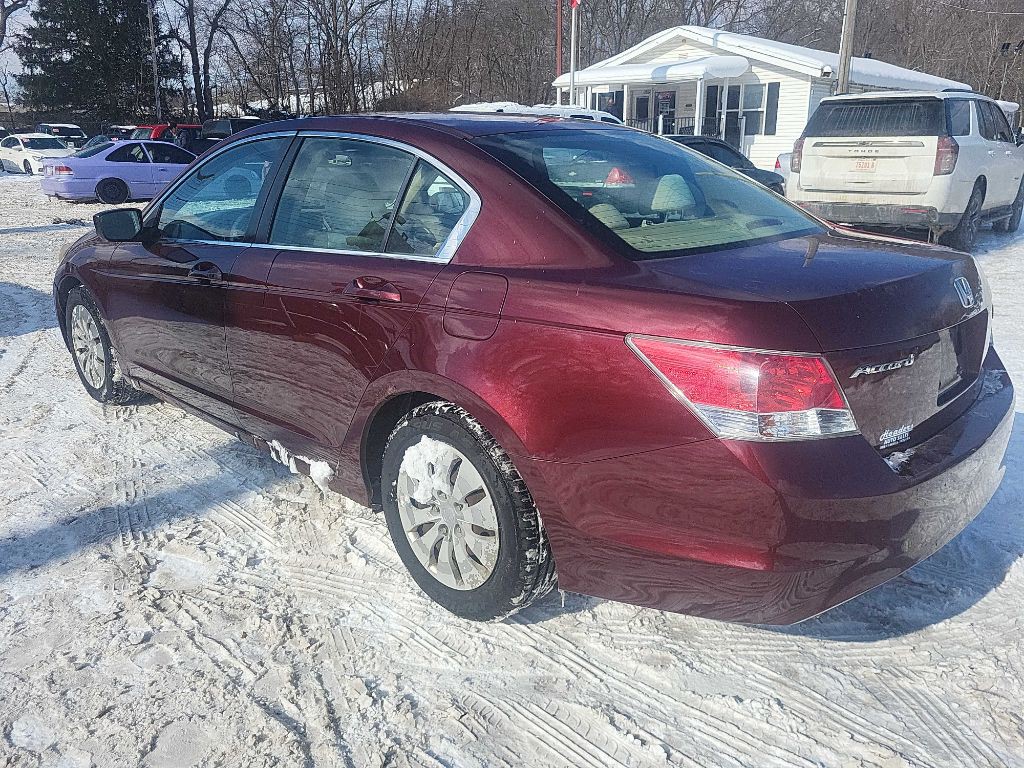 2010 Honda Accord Image 2