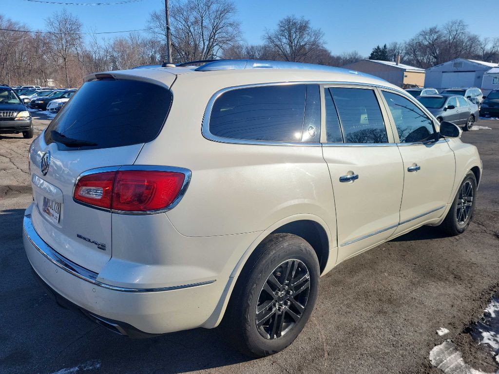 2014 Buick Enclave Image 2