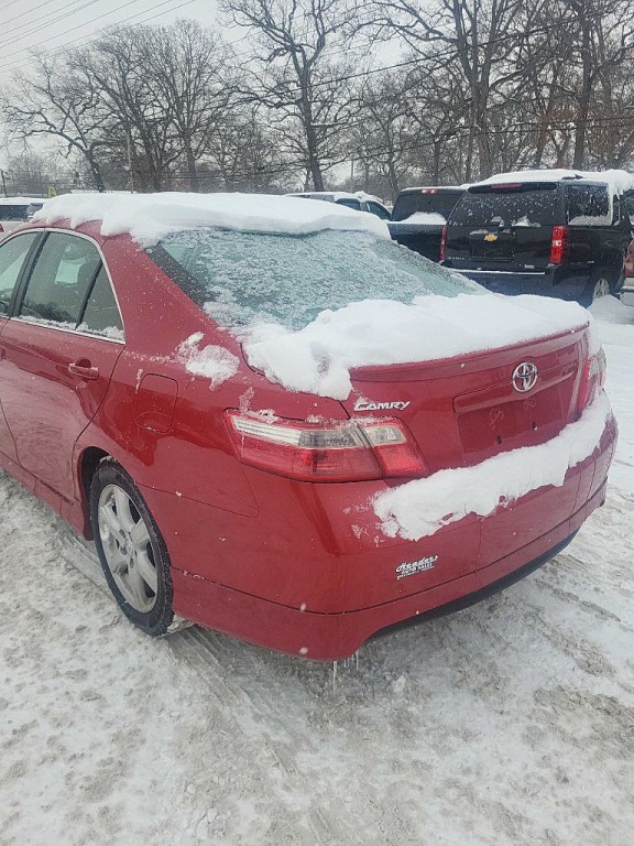 2008 Toyota Camry Image 2