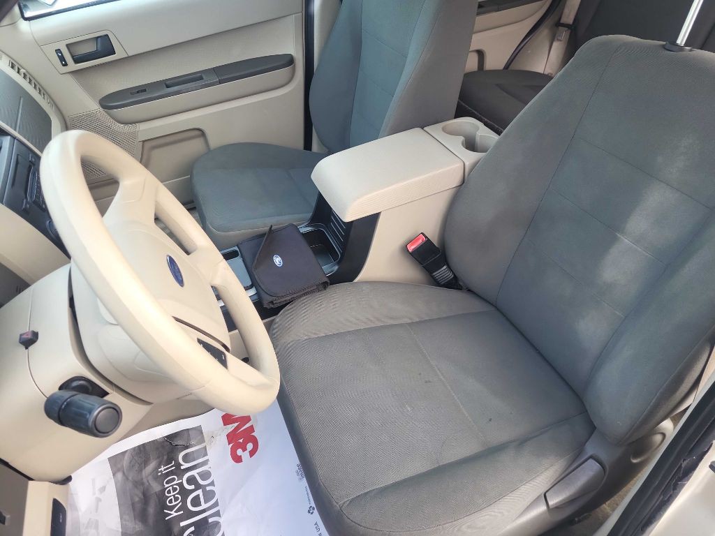 2012 Ford Escape Image 10