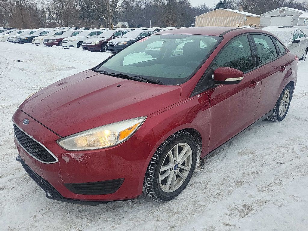 2016 Ford Focus Image 1