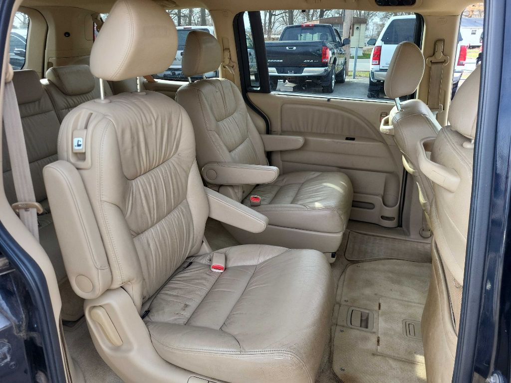 2007 Honda Odyssey Image 10