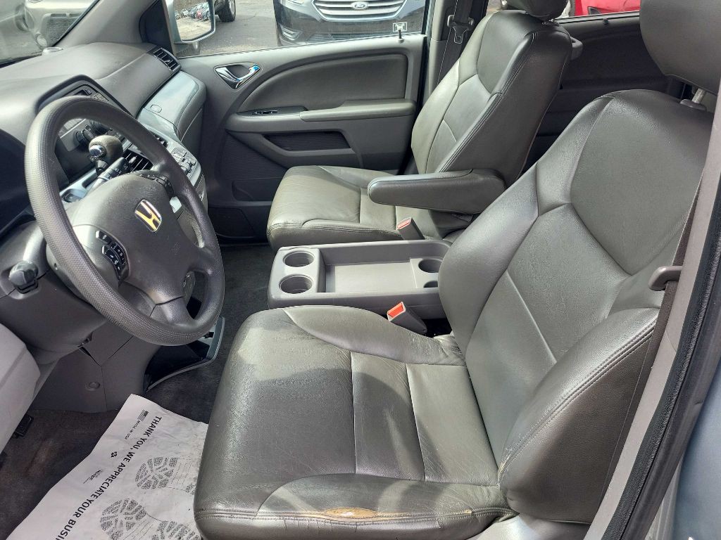 2010 Honda Odyssey Image 10