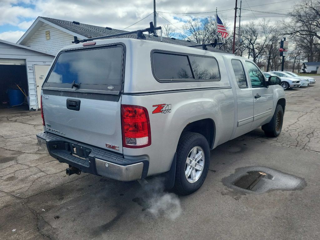 2011 GMC Sierra Image 4