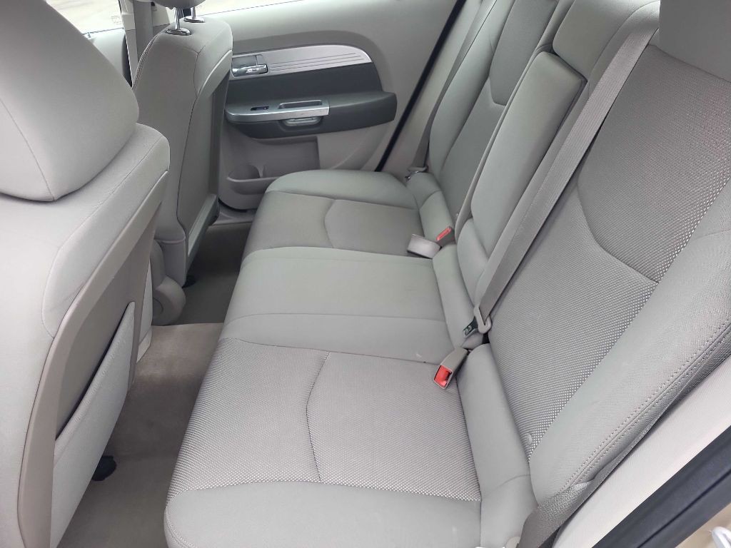 2007 Chrysler Sebring Image 12