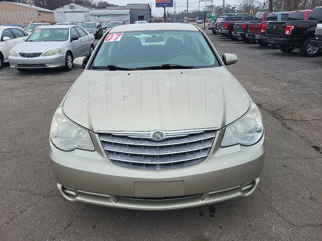 2007 Chrysler Sebring Image 3
