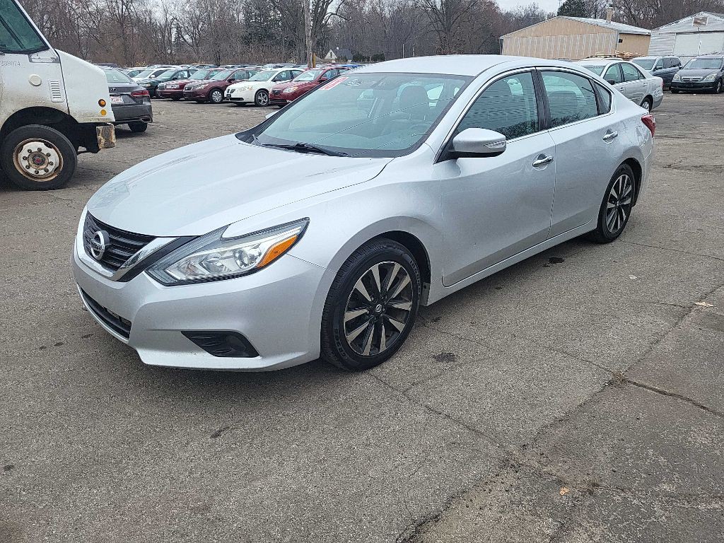 2018 Nissan Altima Image 2