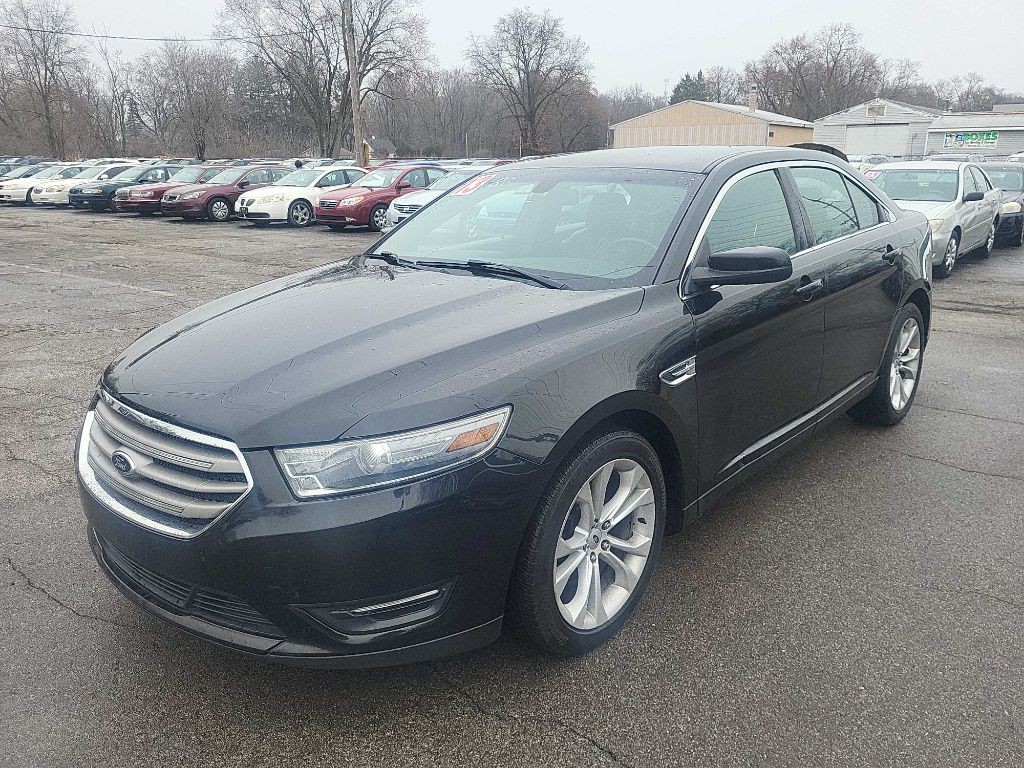 2013 Ford Taurus Image 3