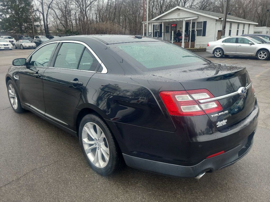 2013 Ford Taurus Image 4