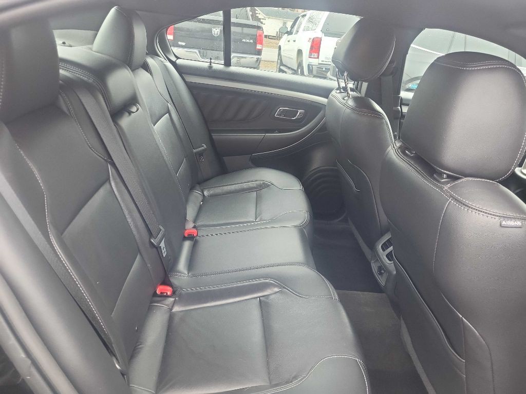 2013 Ford Taurus Image 11