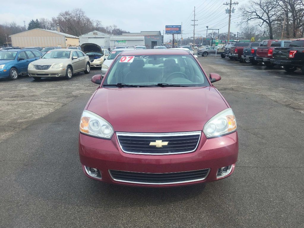 2007 Chevrolet Malibu Image 2