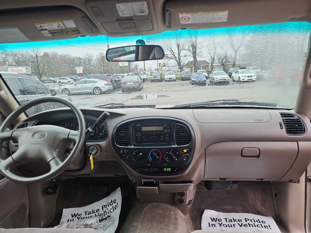 2002 Toyota Tundra Image 8